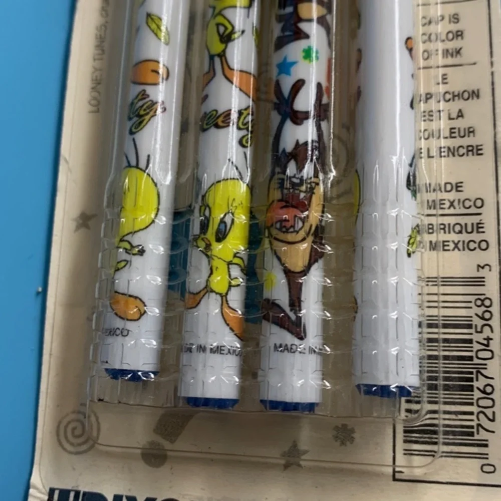 Looney Tunes stationery lot memo book pens pencil holder Sylvester Tweety Bird